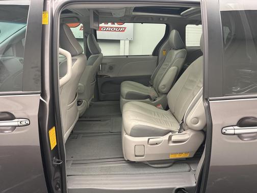 2014 Toyota Sienna Limited