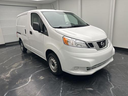 2020 Nissan NV200 S