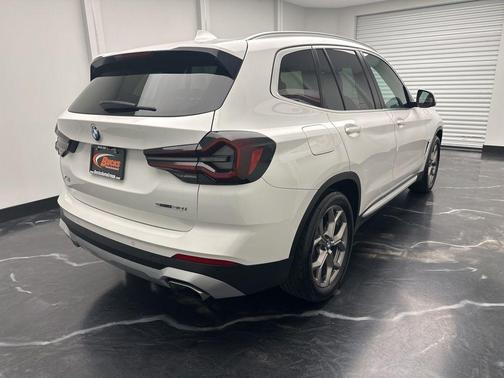 Alpine White 2022 BMW X3 sDrive30i