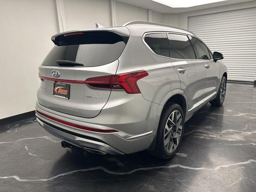 Shimmering Silver 2022 Hyundai SANTA FE Calligraphy