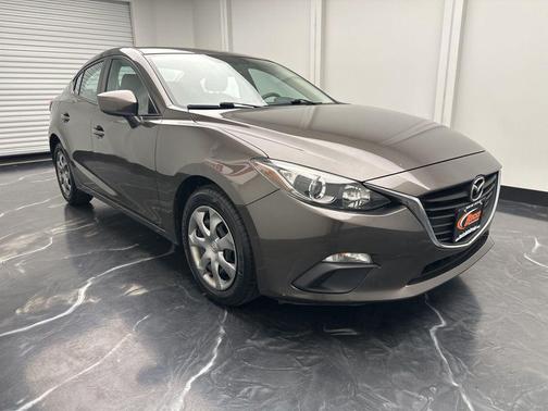 2014 Mazda Mazda3 i Sport