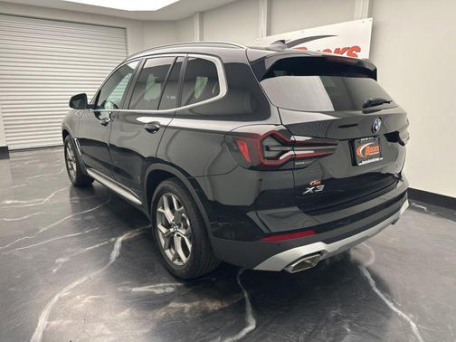 Black Sapphire Metallic 2023 BMW X3 xDrive30i
