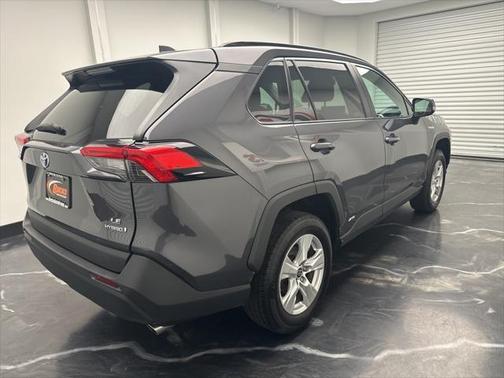 2021 Toyota RAV4 Hybrid LE
