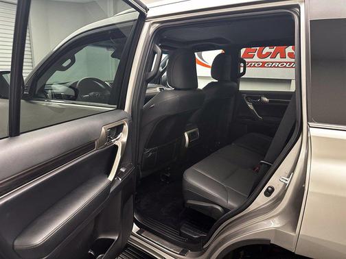 Atomic Silver 2021 Lexus GX 460 Premium