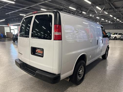 2018 Chevrolet Express 2500 Work Van