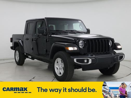 2022 Jeep Gladiator Sport S
