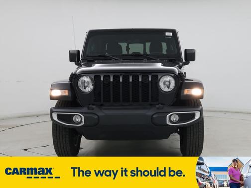 2022 Jeep Gladiator Sport S