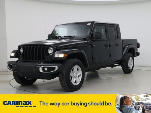 2022 Jeep Gladiator Sport S