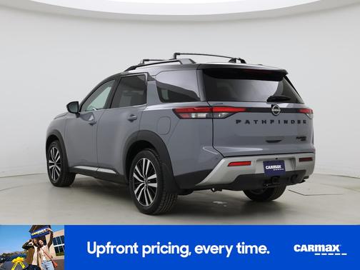 Gray 2024 Nissan Pathfinder Platinum