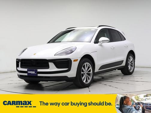 2022 Porsche Macan
