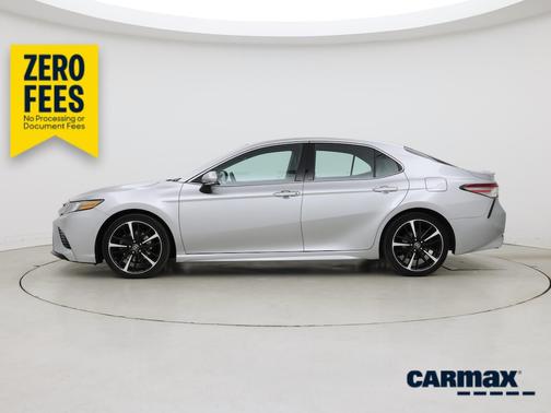 Silver 2018 Toyota Camry XSE