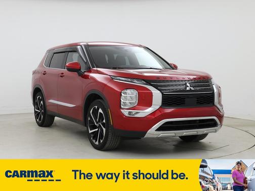 2022 Mitsubishi Outlander SE