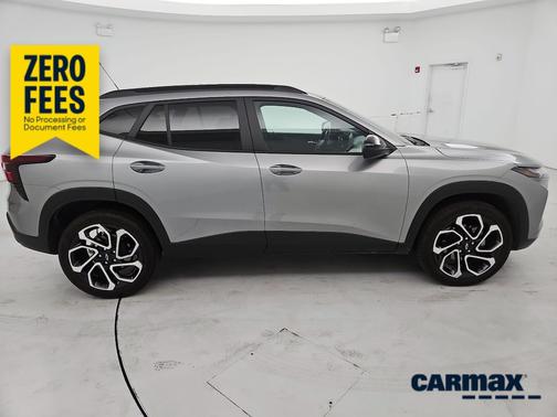 Silver 2025 Chevrolet Trax 2RS