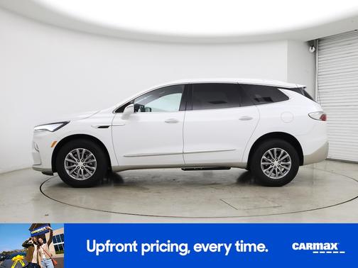 2022 Buick Enclave Essence