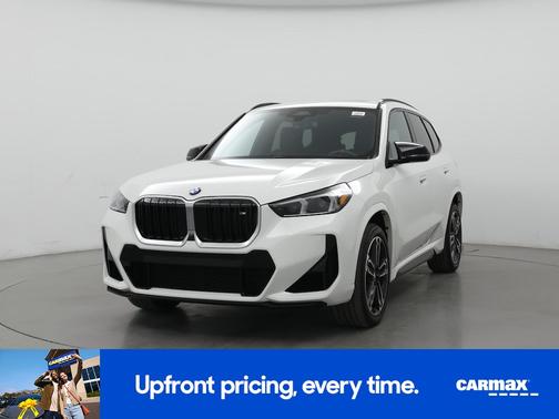 White 2024 BMW X1 M35i