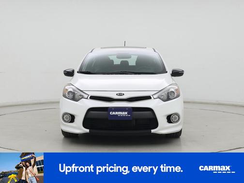 White 2016 Kia Forte SX