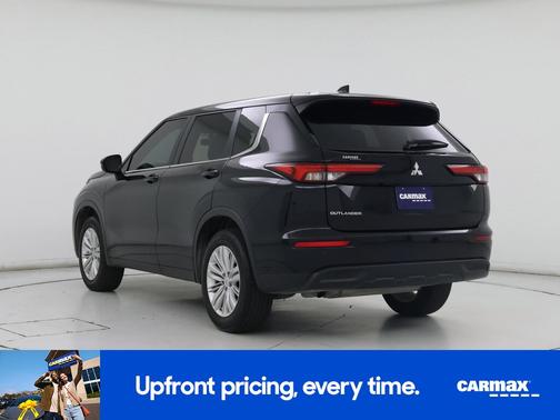 2024 Mitsubishi Outlander ES