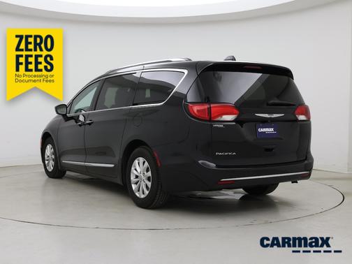 Black 2018 Chrysler Pacifica Touring L