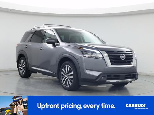 2022 Nissan Pathfinder Platinum