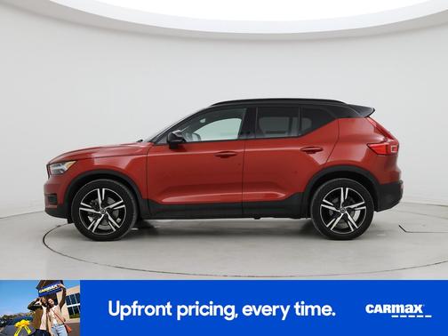 2021 Volvo XC40 T5 R-Design