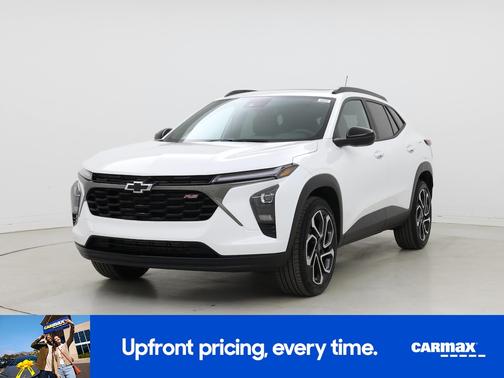 White 2024 Chevrolet Trax 2RS