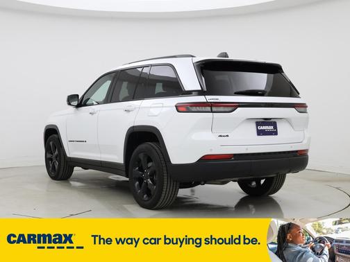 2022 Jeep Grand Cherokee Altitude
