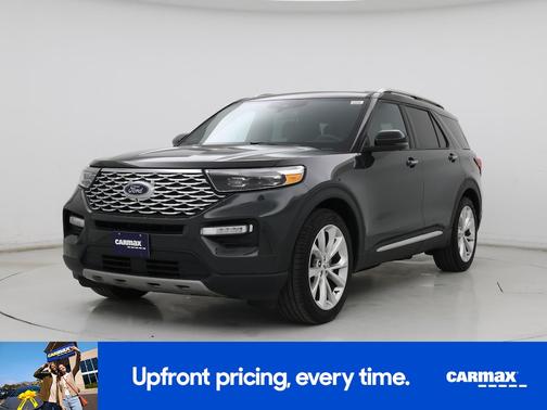 Black 2023 Ford Explorer Platinum