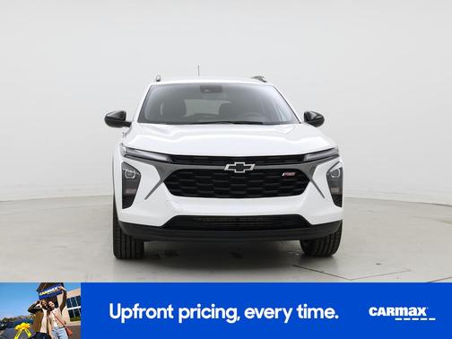 White 2025 Chevrolet Trax 2RS