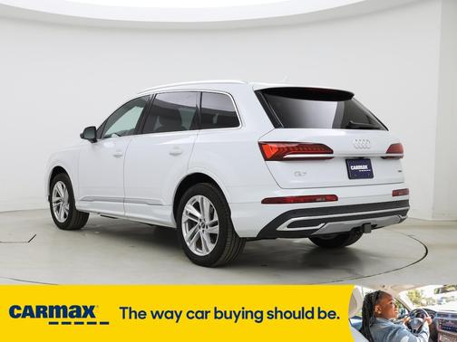 2023 Audi Q7 Premium