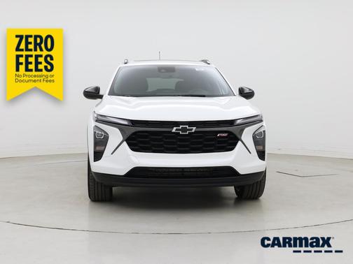 White 2024 Chevrolet Trax 2RS