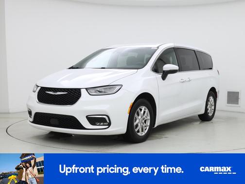 2023 Chrysler Pacifica Touring