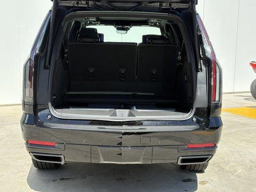 2025 Cadillac Escalade ESV Sport Platinum