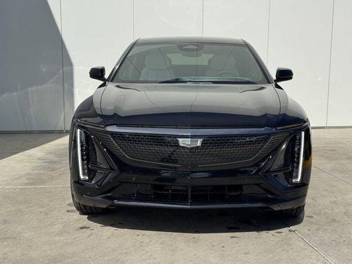 2025 Cadillac LYRIQ Sport