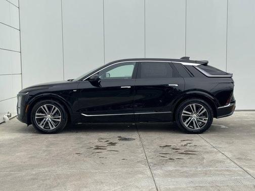 2025 Cadillac LYRIQ Luxury