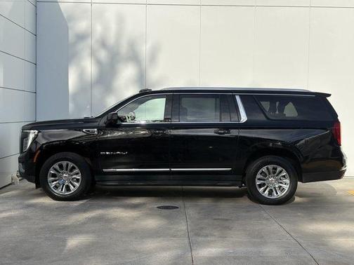 Onyx Black 2025 GMC Yukon XL Denali
