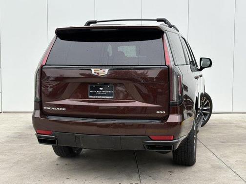 2023 Cadillac Escalade Sport