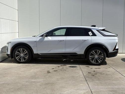 2026 Cadillac LYRIQ Premium Luxury