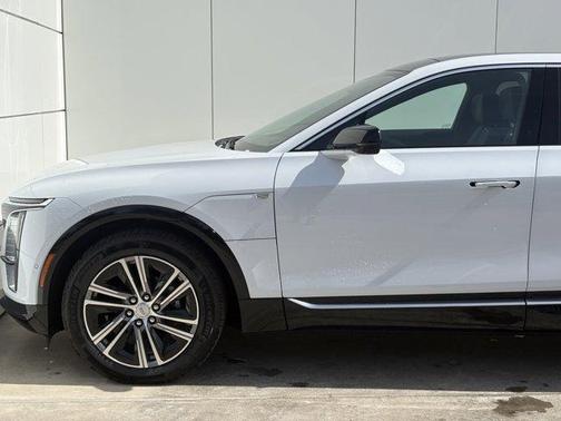 2026 Cadillac LYRIQ Premium Luxury