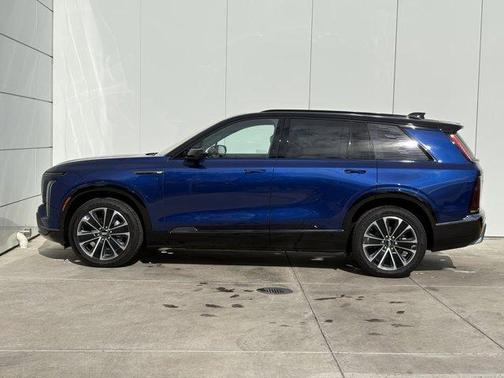 2026 Cadillac VISTIQ Sport