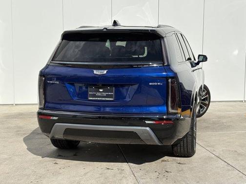 2026 Cadillac VISTIQ Sport