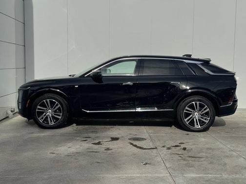 2025 Cadillac LYRIQ Luxury