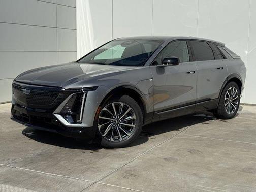 2025 Cadillac LYRIQ Sport