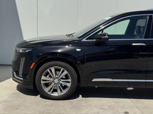 2024 Cadillac XT6 Premium Luxury AWD