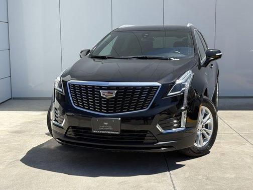 Stellar Black Metallic 2023 Cadillac XT5 Luxury