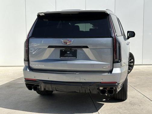 2025 Cadillac Escalade V-Series