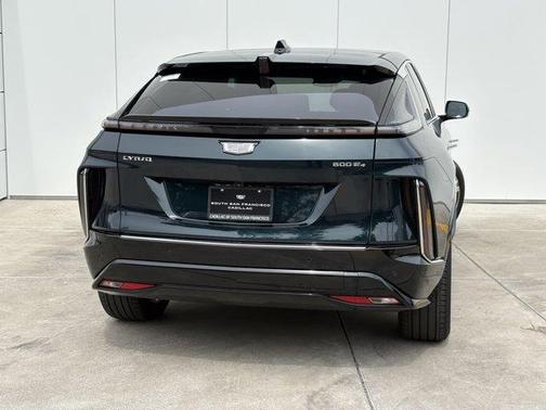 Emerald 2024 Cadillac LYRIQ Luxury