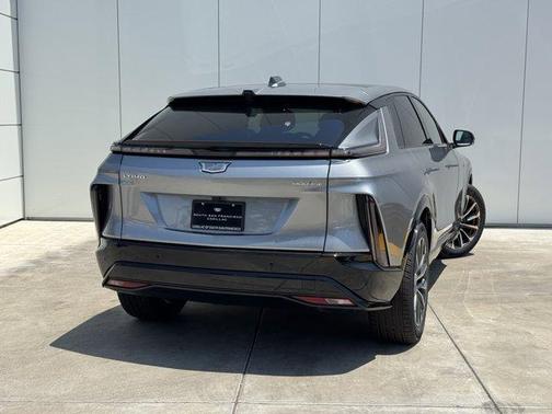 2025 Cadillac LYRIQ Sport