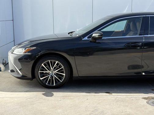 Black 2024 Lexus ES 300h