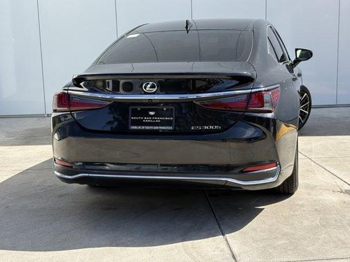 Black 2024 Lexus ES 300h