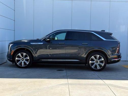 Deep 2025 Cadillac Escalade IQ Luxury 2